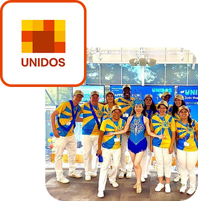 eBay employees from the company’s UNIDOS resource group for members of Hispanic, Latino and Latinx communities.